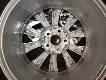 Alu kola 215/65 R17 99H - 3