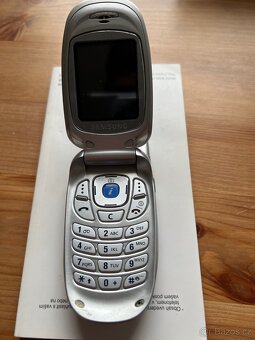 Samsung SGH-E300 - 3