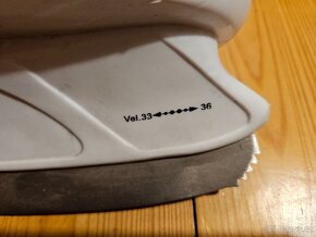 Dívčí brusle vel. 33-36 - 3