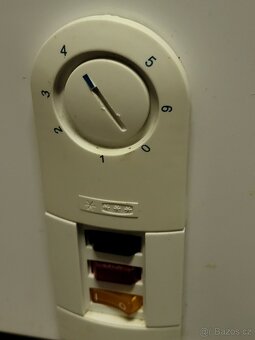 pultový menší mrazák 85x56x59 - 3