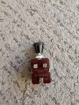 Tahový přepínač PAL - 3