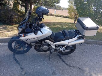 Suzuki V-Strom DL 1000 - 3