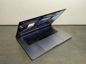 Apple MacBook Pro 15" 2016 500GB Space Gray - 3