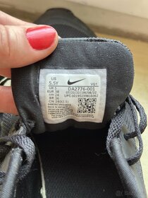 Nike damska bezecka bota eu38, uk5. výrobeno ekologicky - 3