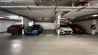 Prodej garážového stání 68, 18 m², Praha, ul. Názovská - 3