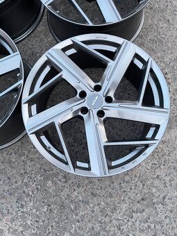 Nová Sada Alu disku MAK R21 5x112 - 3