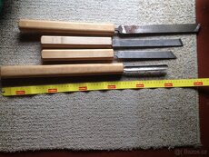 Soustružnické dláto a zbroušené pilníky - 3