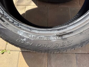 Pneu Pirelli 235/50r19 letní - 3