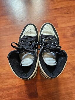 Air Jordan 1 Retro High OG "Dark Mocha" 40.5 - 3