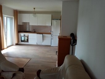 pronájem bytu 2+kk - 3