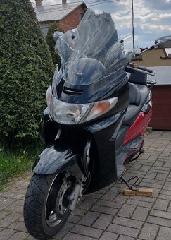 Suzuki burgman 250 - 3