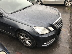 Mercedes e200 w212 náhradní díly - 3