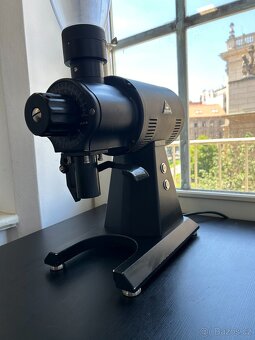 Mahlkönig EK43S – profesionální mlýnek - 3