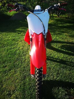 Honda CRF 450R, r.v. 2009, el. vstřikování. - 3