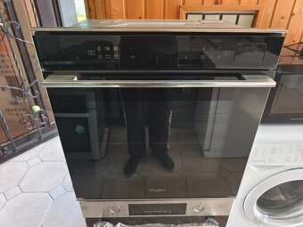 Parní Whirlpool W7 OS4 4S1 P BL, pyrolýza, A+, PC 22.000,- - 3