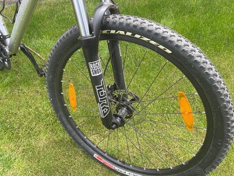 Prodám horské kolo Specialized Rockhooper - 3