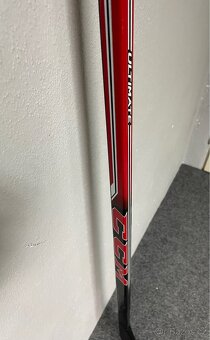 Nová juniorská hokejka CCM ULTIMATE - 3