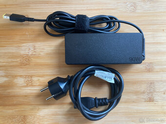 Thinkpad Pro Dock 40A1 + 90 Watt Charger + Keys - 3