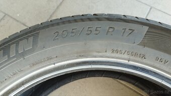 Pneu Michelin 205/55/17 - 3