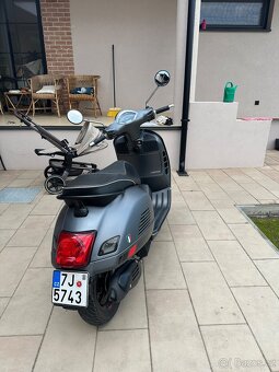 Vespa 125 GTS - 3