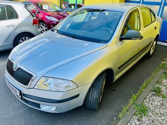 ŠKODA OCTAVIA 1.6 i BENZÍN NAJETO JEN 109 TIS KM - 3