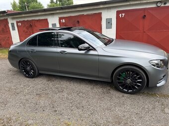 Mercedes Benz E400 AMG - 3