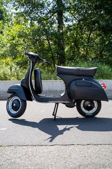 Veterán Vespa Super Scooter (1966) - 3