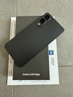 Samsung S25 Edge - 256 gb - Titanium Jetblack - 3