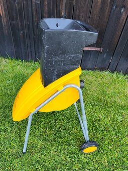 Prodám elektrický Zahradní drtič AL-KO New Tec 1600 R.. - 3