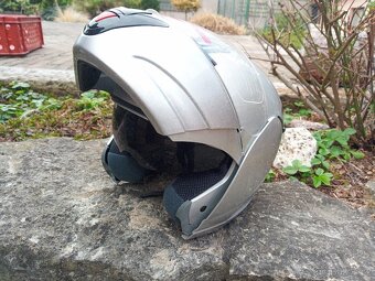 Motocyklová přilba, helma na motorku - 3