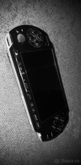 PSP3004 - playstationportable   (Flash) - 3