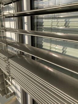 Předokenni žaluzie - 3