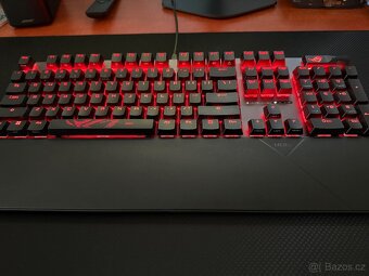 Klávesnice: ASUS ROG Strix Scope II X (ROG NX Snow V2 / PBT) - 3