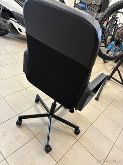 Kancelářská židle - 3