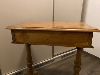 Starožitný stolek - 3