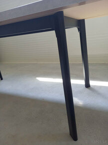 DESIGNOVÝ STŮL - 3