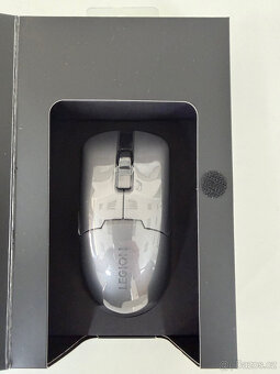 Lenovo Legion M600s Wireless Gaming Mouse - 3