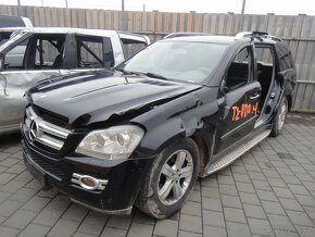 Mercedes GL - 3