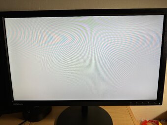 Monitory Lenovo ThinkVision T2324pa - 3