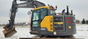 Bagr Volvo ECR235EL - 3