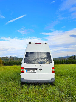 obytný VW Transporter 2,0Tdi 4x4 pro 5 osob k zapůjčení - 3