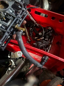 Kompletni vstrikovace na Suzuki Gsxr 1000 05-06 - 3