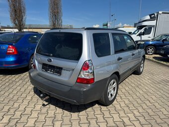 Subaru Forester 4×4 2,0I 116 KW STK TAŽNÉ KOLA - 3