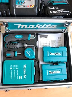 Makita aku vrtačka DHP453 s kufrem a vším příslušenstvím - 3
