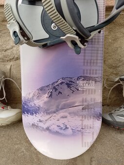 Dámský snowboard NAKED CORNICE. 155cm - 3
