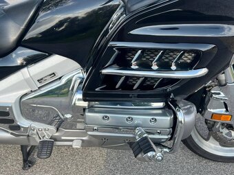 Honda GL 1800 Gold Wing ABS - 3