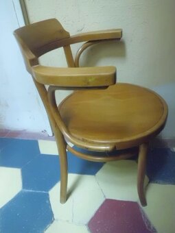 Zajímavé dřevěné Starožitné Křesílko - THONET - 3