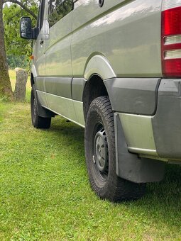 Kola Sprinter 4x4 265/75/16 zimní Nokian - 3
