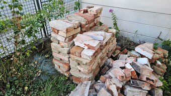 Cihly asi 120 kusů - 3