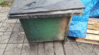 Pracovní stůl  se svěrákem - ponk do dílny - 3